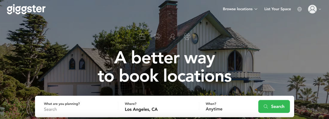 Event photographer capturing crow